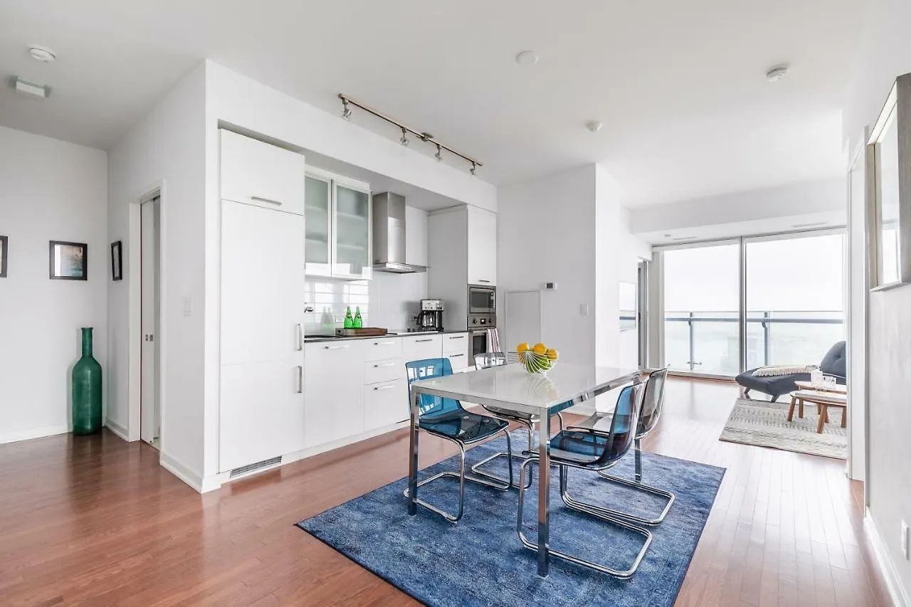 Luxury Corner Suite - Entertainment District トロント