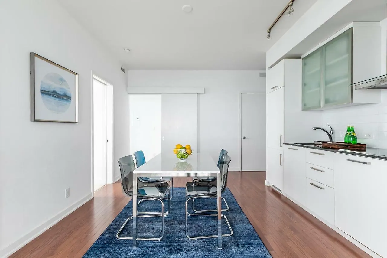 アパート Luxury Corner Suite - Entertainment District トロント カナダ