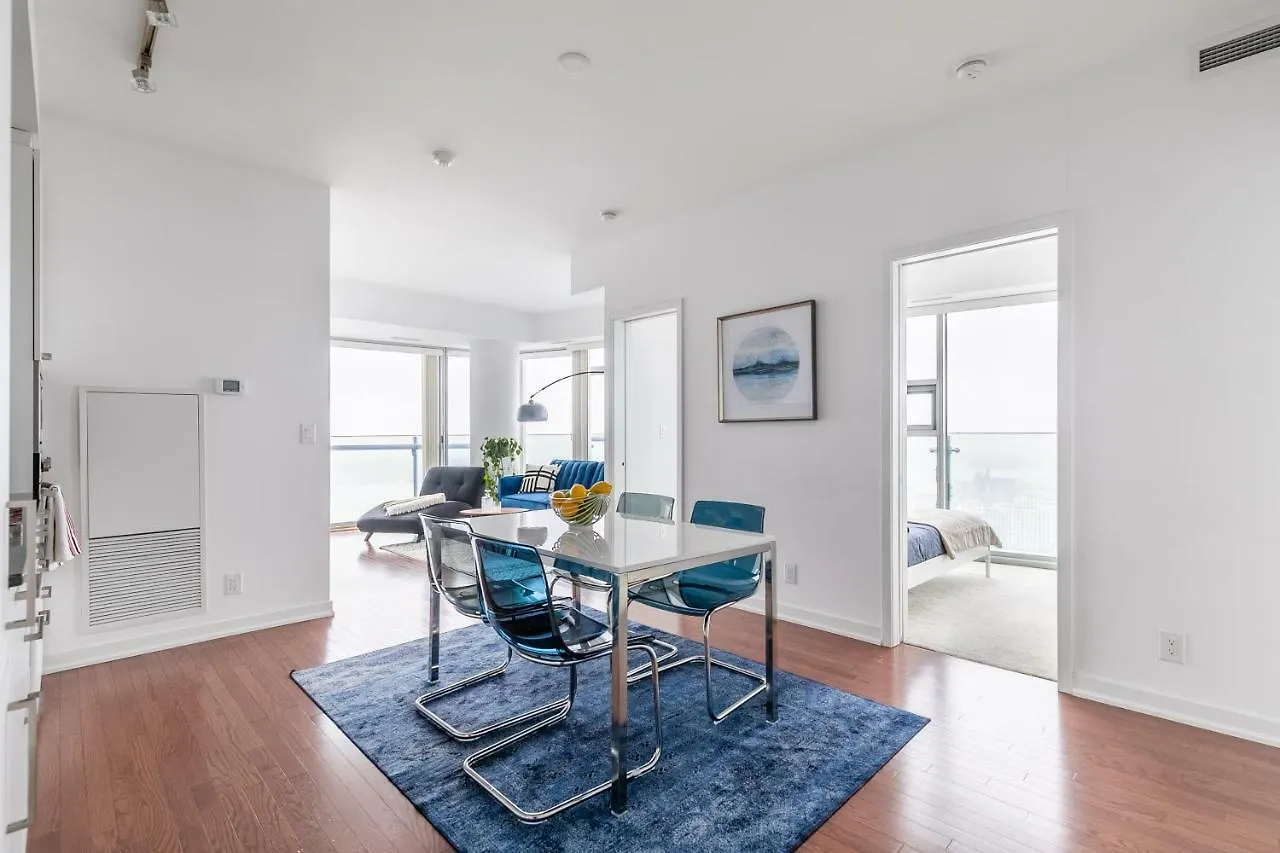 Luxury Corner Suite - Entertainment District トロント アパート